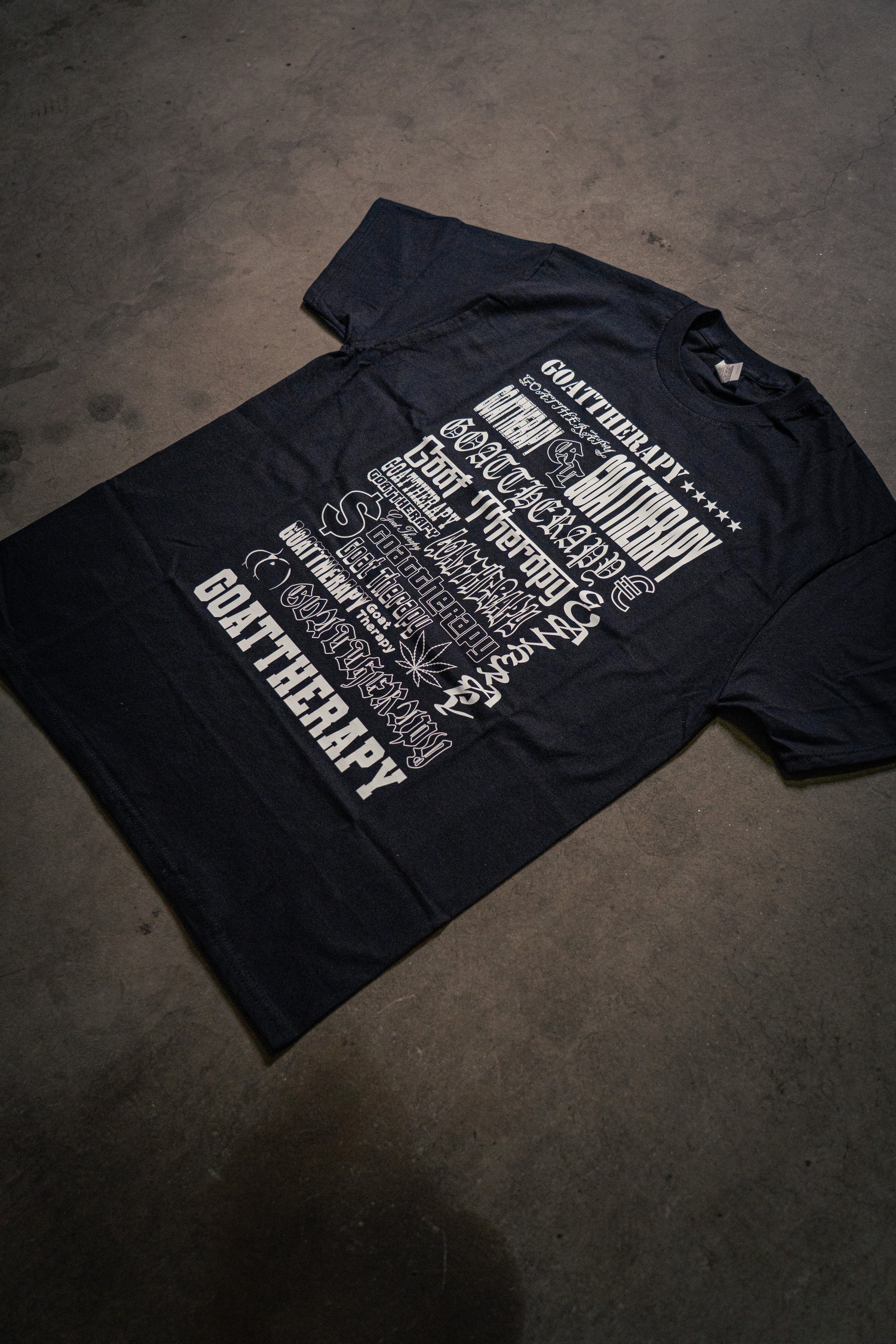 MULTI FONT TEE B&W